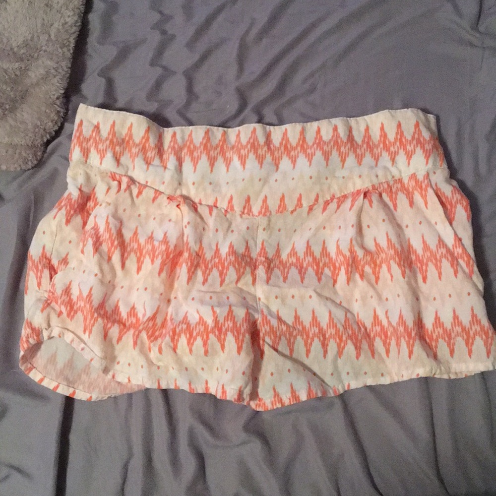 Comfy pattern shorts. First offer takes it!!